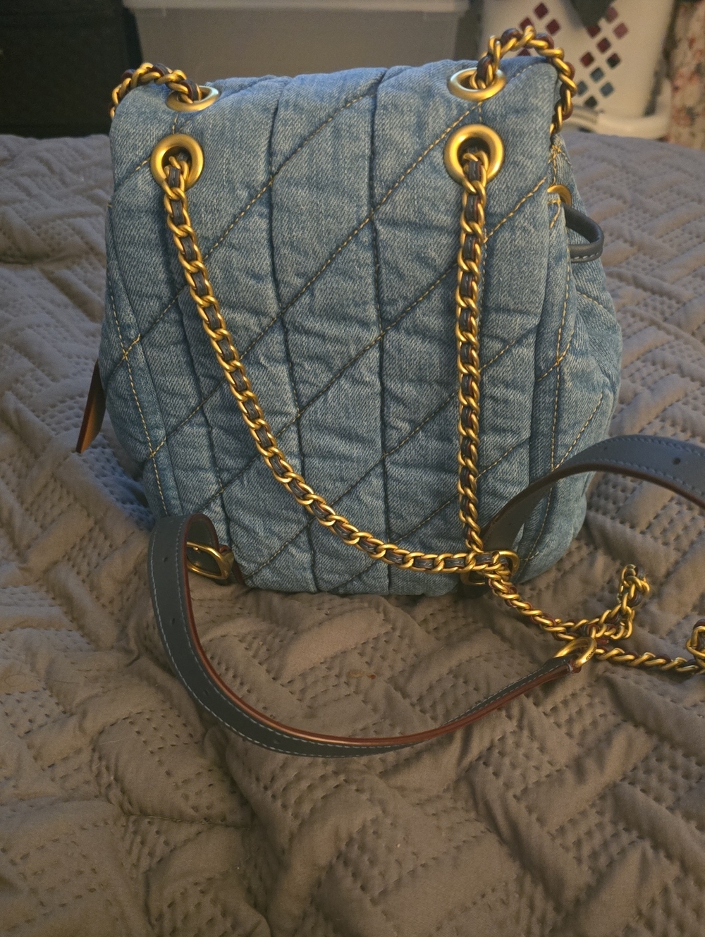 Coach Outlet Tabby Backpack With Quilting - Picture 2 of 5